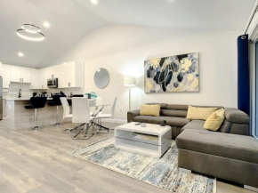 Luxe Home - Heated Pool I 5 min to Beach I BBQ Grill